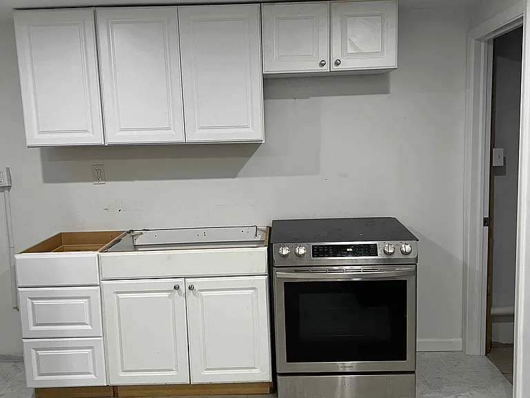 9192 Frankford Ave #BASEMENT — Photo 2