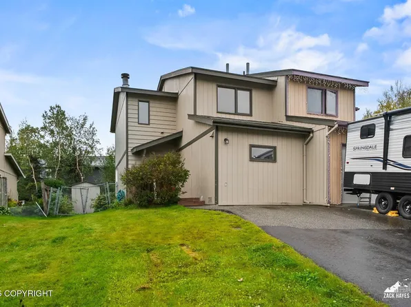 9080 Ashley Cir, Anchorage, AK 99502
