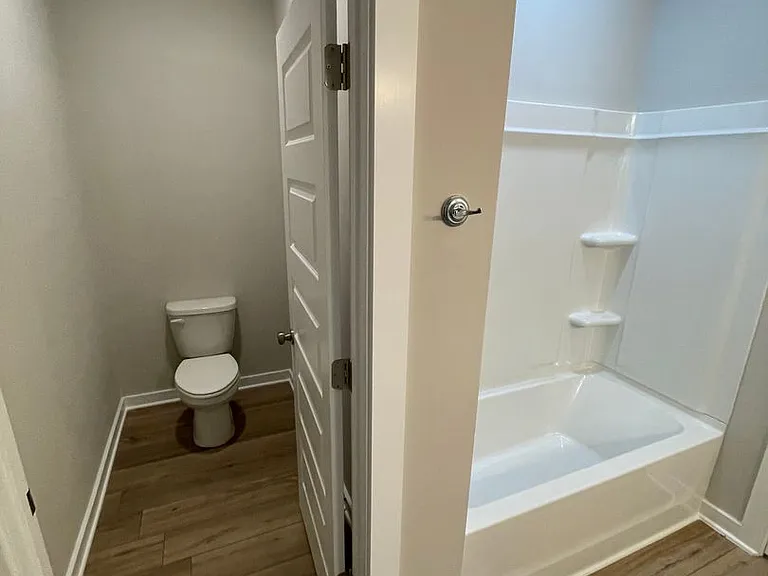 459 Troubadour Ln — Photo 17