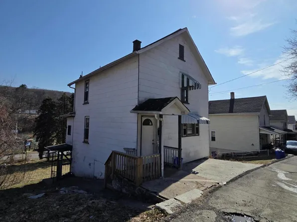 518 Meadow Ave, Scranton, PA 18505