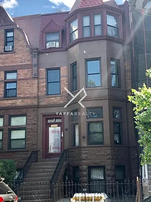 Rented by Yaffa Realty LLC | media 23