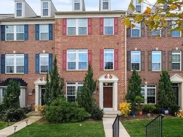 3707 Commodore Joshua Barney Dr NE, Washington, DC 20018