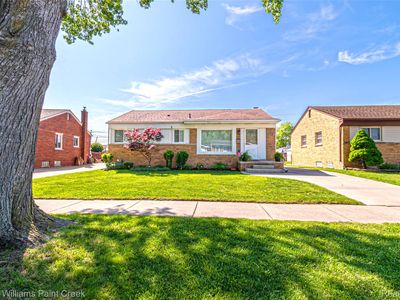21530 Willow Wisp St, Saint Clair Shores, MI, 48082
