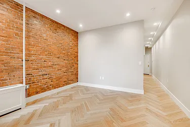 Rented by Akelius Real Estate Management