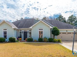 1205 Timberland Dr SW, Decatur, AL 35603