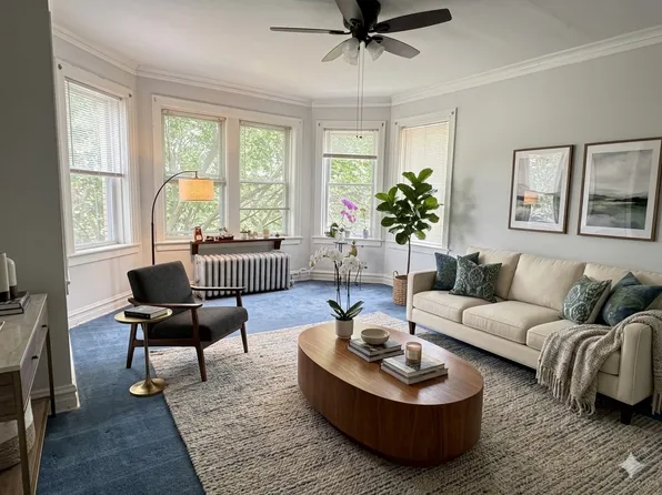 6532 N Sacramento Ave #3N, Chicago, IL 60645