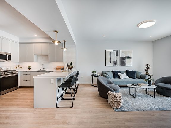 3rd image of 2405 Hauser Blvd #113-C