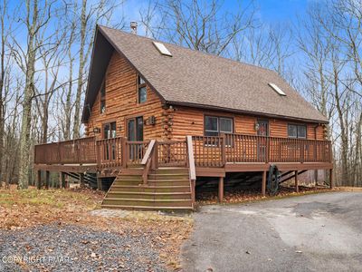 3544 High Crest Rd, Canadensis, PA, 18325