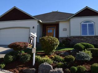1857 E Forbes Ct, La Center, WA 98629