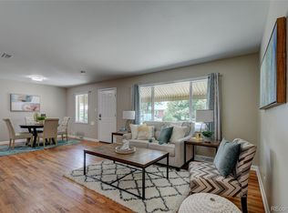 854 Ironton St, Aurora, CO 80010