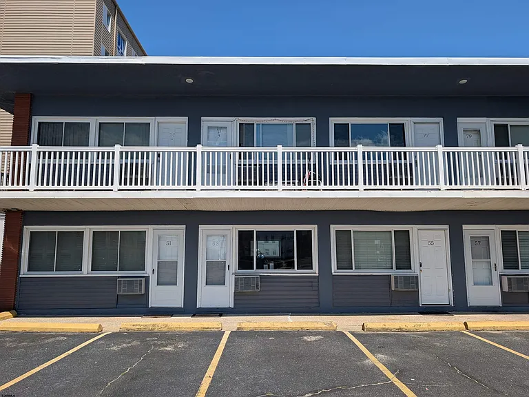 3501 Pacific Ave — Photo 1