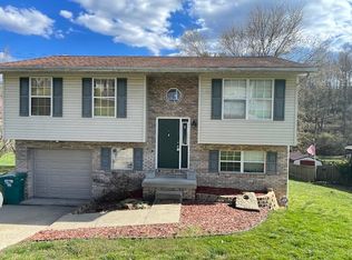 63 Kens Lake Estates Rd, Scott Depot, WV 25560