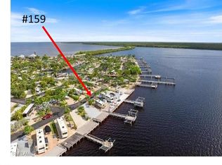 150 Smallwood Dr, Chokoloskee, FL 34138
