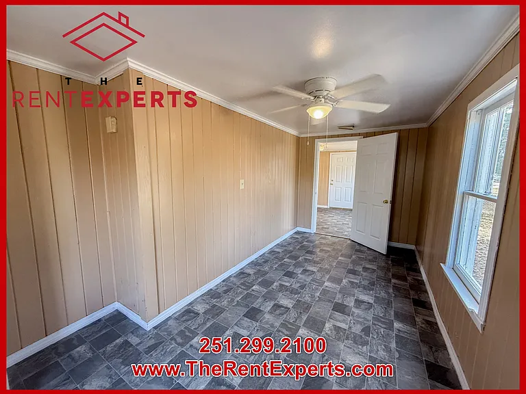 305 Mango St — Photo 10