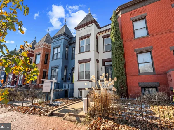 1018 11th St NE, Washington, DC 20002