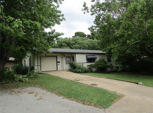 201 E Fuller St, Tahlequah, OK 74464