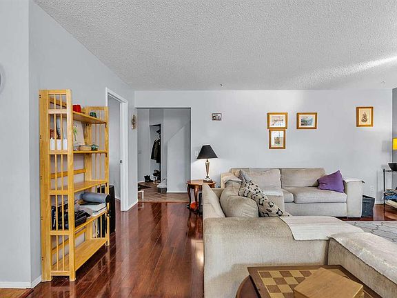 5th image of 53 NE Shawfield Rd SW