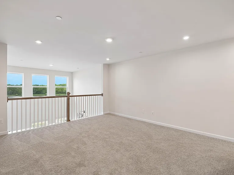 615 Club View Way — Photo 33