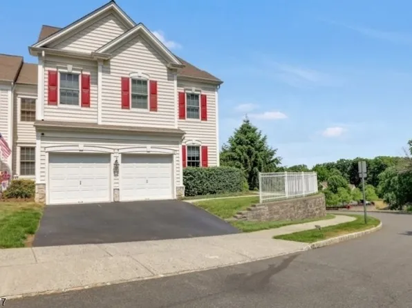 118 Independence Trl, Totowa Boro, NJ 07512