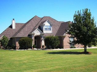 1016 Van Zandt Ct, Haslet, TX 76052