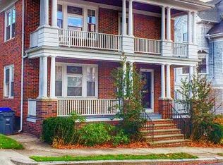 41 10th St, Providence, RI 02906