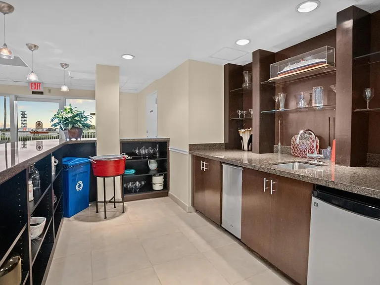 2100 S Ocean Dr #16F — Photo 46