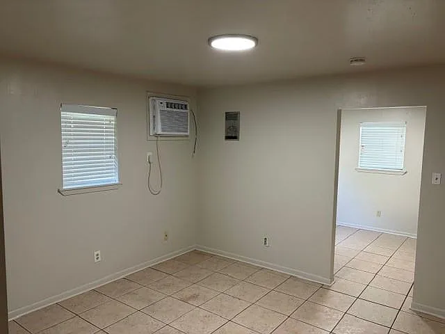 1105 Magnolia Dr #H — Photo 3