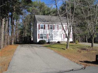 7 Applewood Dr, Saco, ME 04072