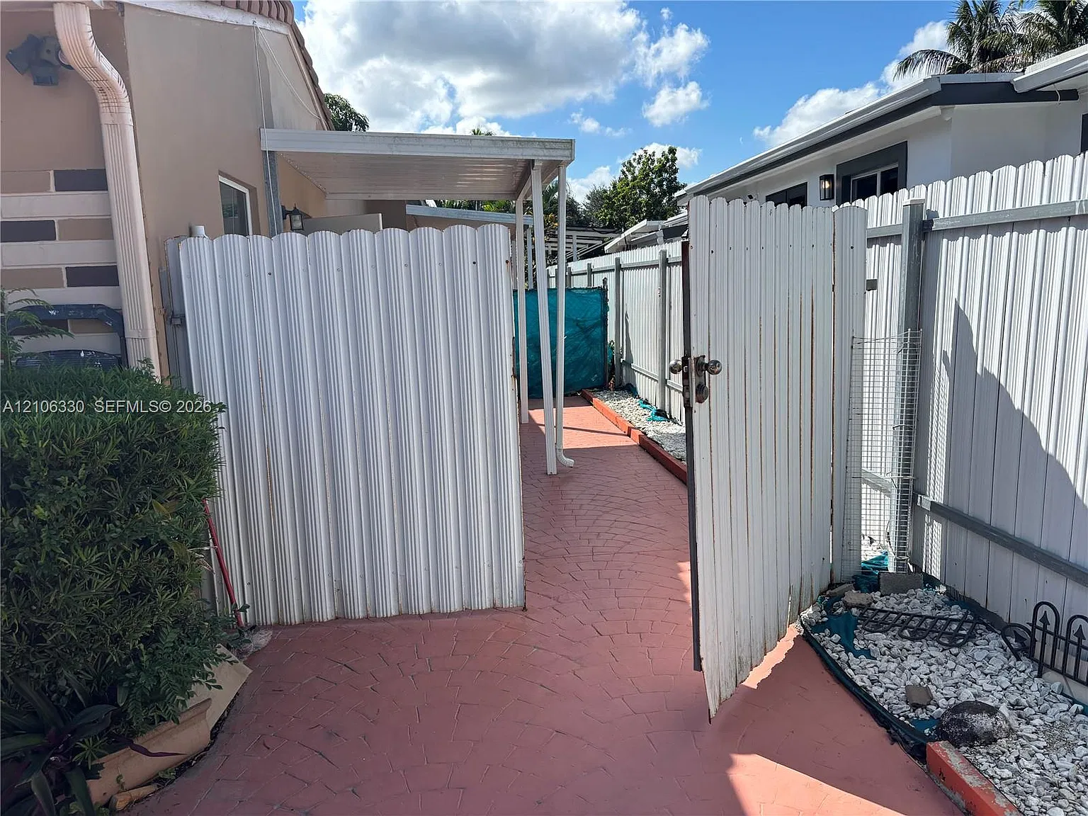 Biscayne Gardens Sec E Pa — Photo 2