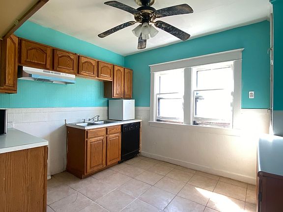 5th image of 109 Hazelwood Ave Floor 2