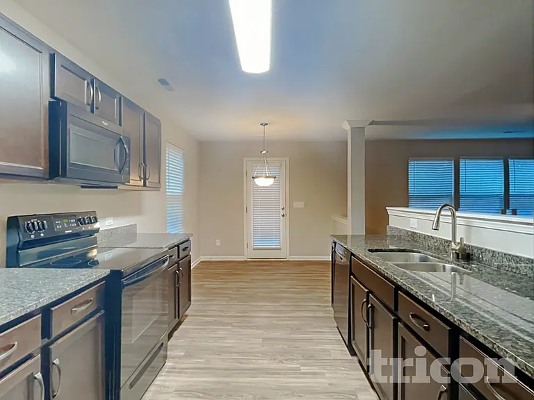 805 Alta Way — Photo 5