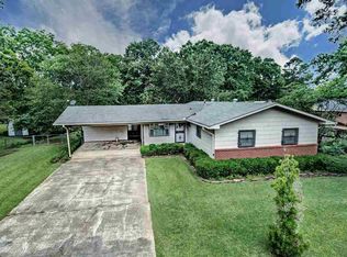 503 N Utica St, Terry, MS 39170