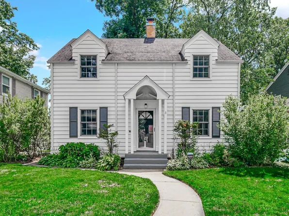 917 W Lawrence St, Mishawaka, IN 46545