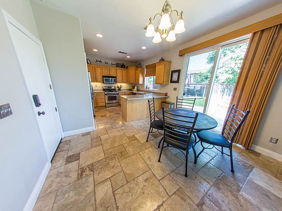 5th image of 11970 Glacier Ct
