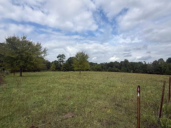 2nd image of County Road 2147