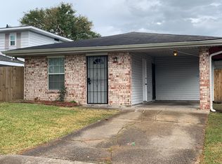 7589 Shorewood Blvd, New Orleans, LA 70128