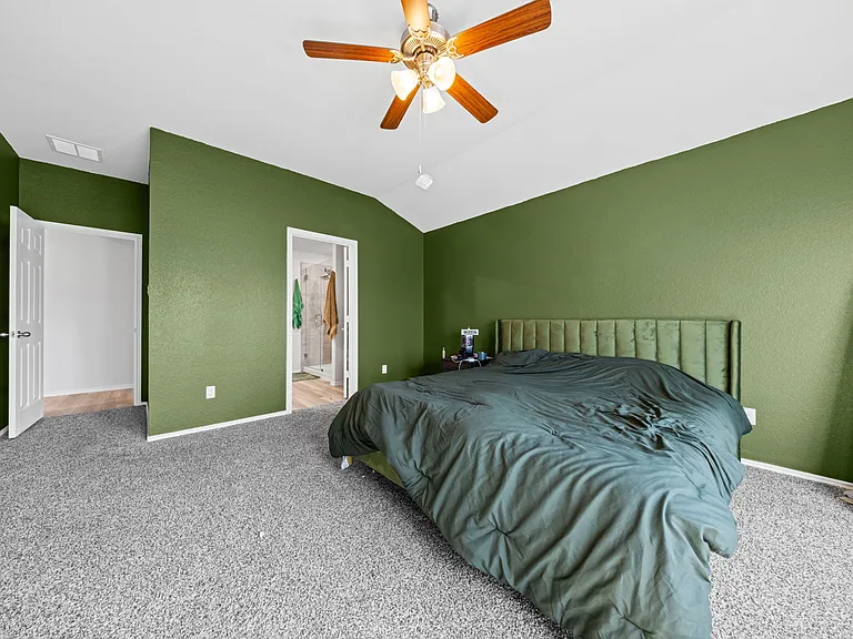 7203 Gilbert Dr — Photo 13