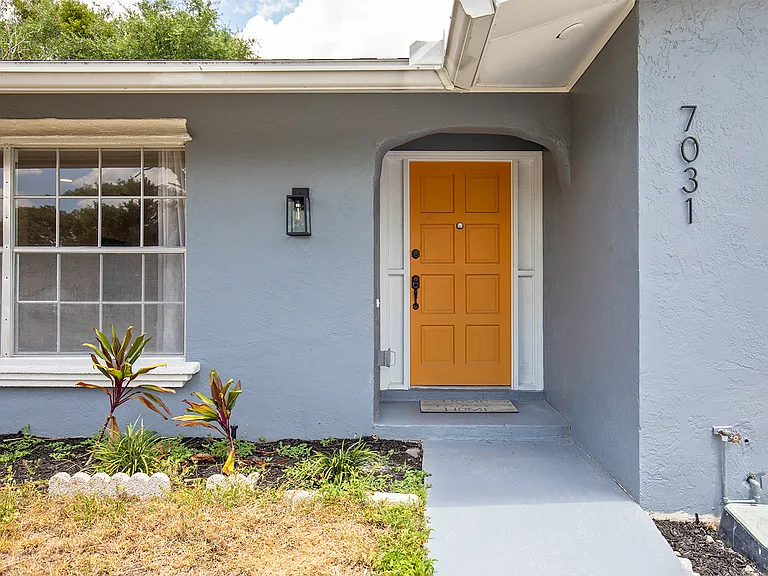 7031 Delora Dr — Photo 2