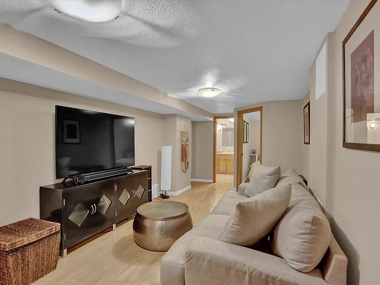 3529 Lowell Blvd — Photo 17