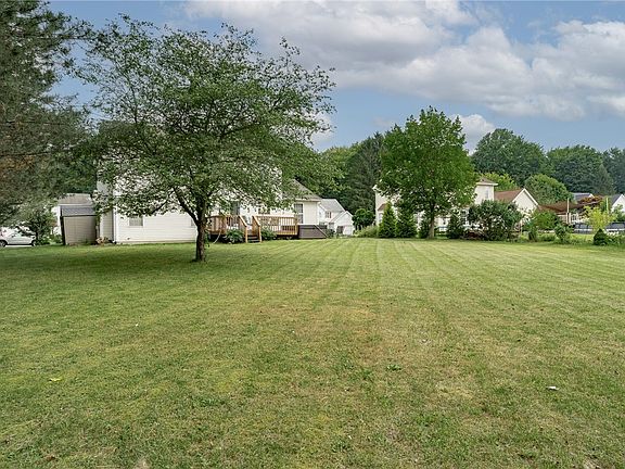 3rd image of 3733 Deer Meadow Run