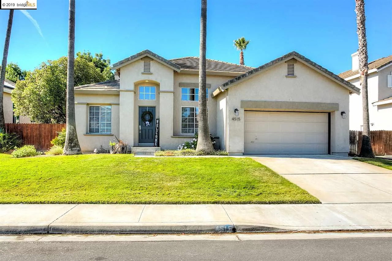 4515 Cove Ln photo 1