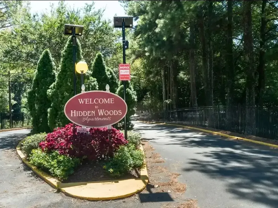 Hidden Woods Apartments