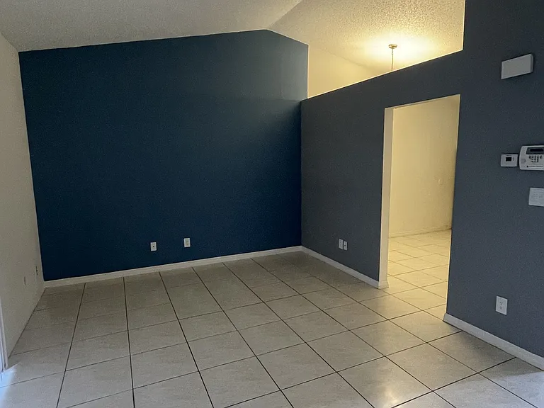 1312 Ravida Cir — Photo 8