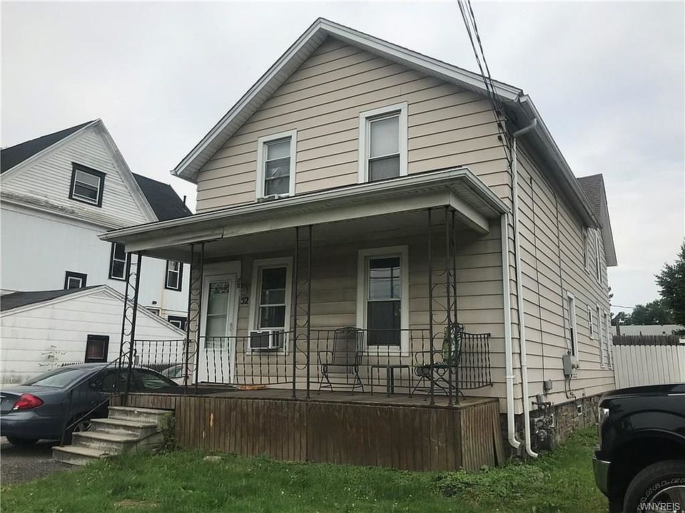 2nd image of 52 Delaware St