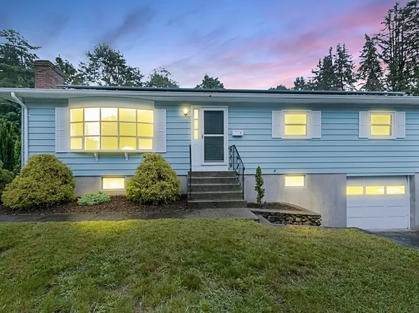 3 Rochelle St, Auburn, MA 01501