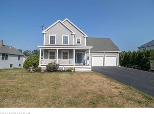 131 Victoria Dr, Westbrook, ME 04092