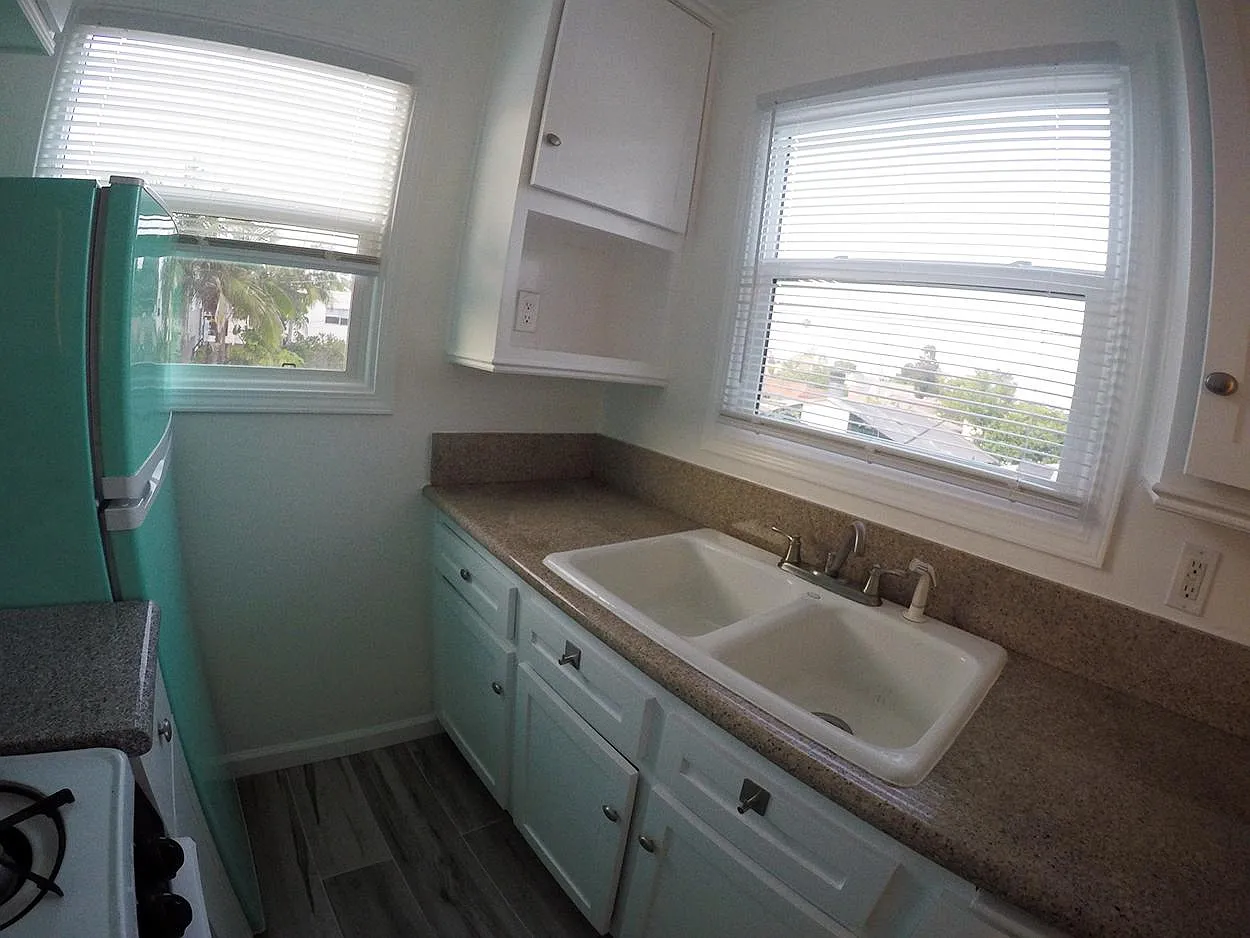 1 bed, 440 sqft, $1,800 — Photo 3