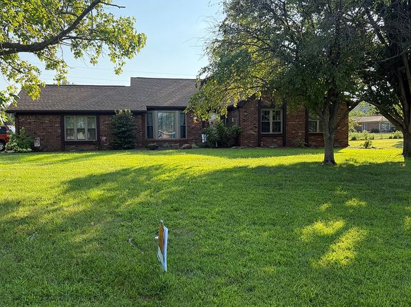 505 Monticello Dr