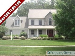 1405 N Foxpointe Dr, State College, PA 16803