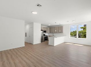 306 Bergen Ave APT 405, Jersey City, NJ 07305
